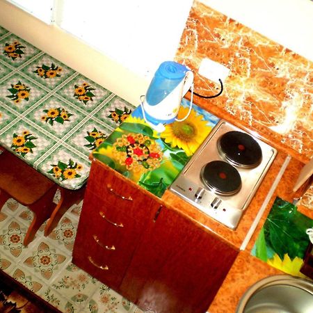 1 Ком Квартира 1 Этаж 3 Дивана, Wi-Fi, Центр Города, Садовая-Чкалова "Сильпо" И "Атб" Отдельный Дом 2 Этажа Mykolajiv Exteriör bild